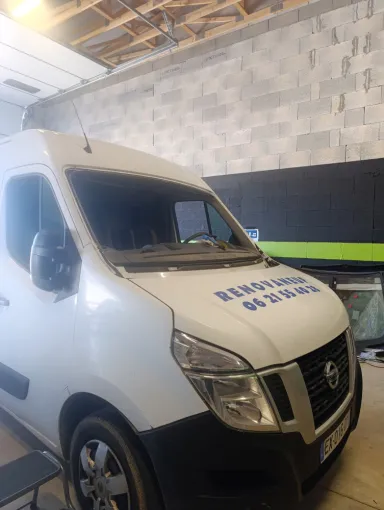 Dépose de pare-brise sur véhicule professionnel Castelnaudary, Carcassonne, PARE BRISE ECO